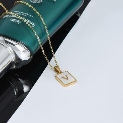 China FASHIONABLE Hot Sale Diamond Pendant Letter Necklace Photo Pendant Necklace for sale