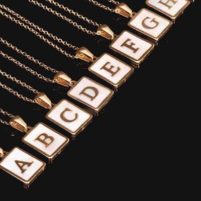 China FASHIONABLE Necklace Initial Pendant Letter Good Quality Pendant Chain Necklace for sale