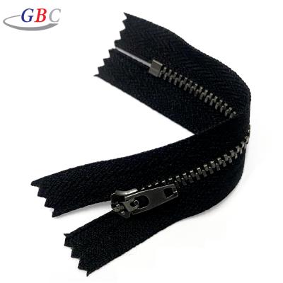 China Factory direct sale waterproof 3# Y teeth brass zipper for jeans for sale