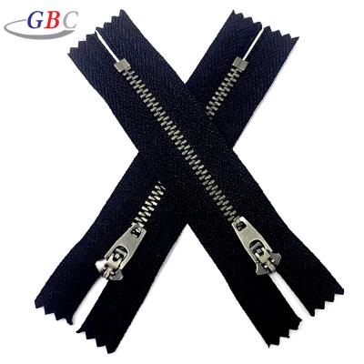 China Factory price 3# Y teeth end-end waterproof metal zipper for jeans for sale