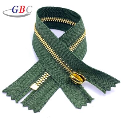 China 20CM Waterproof Corn Teeth 3# Backpack Metal Clogged Zipper For Luggage Bag for sale