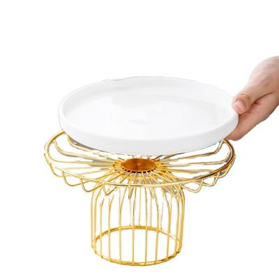 China Fruit Shape Sustainable Elegant Delicate Colors Golden Iron White Cake Wrought Dish for sale