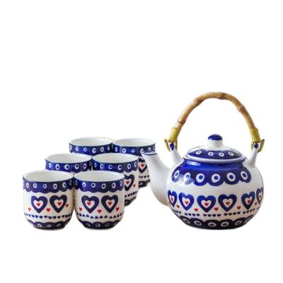 China Fresh and stylish sustainable blue ceramic mug and pot with heart mug set for sale