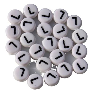 China Wholesale Acrylic, Hot Sale 4*7mm Acrylic White Single Letter Alphabet Bead A-Z Acrylic Corner Round Spacer Bead DIY Crafts for sale