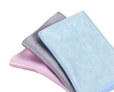 Cina Manufacturer Low Cost Viable Professional Ultralight Gym Bathroom Cleaning Cloth Microfiber Glass Towel For Sale in vendita