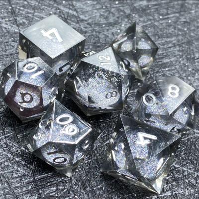 China Custom DND Games Dice Set Dice D20 RPG Liquid Core Resin D20 Polyhedral Dice Custom for sale