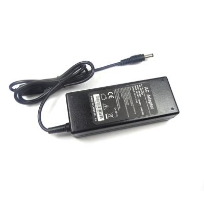 China LAPTOP OEM 90W 19V 4.74A Power Switch Supply Adapter For Samsung Laptop Charger With 5.5*3.0mm Connection for sale