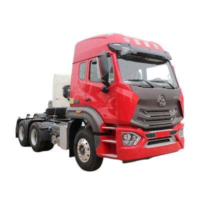 China BRAND NEW SINOTRUK HOWO-N7G Tractor Truck 6x4 ZZ4255N3246B1 371Hp EUR II Tractor For Sale 6850x2496x3790 mm Te koop