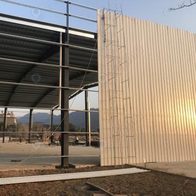 China Fabrication steel structural construction prefabricated commercial steel structures warehouse / metal steel buildings sheds construction for sale