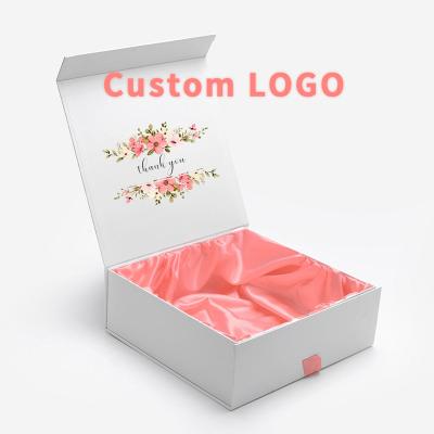 China Recyclable Custom Luxury Hair Packaging Boxes Wholesale Black Bundles Wig Packaging For Hair Extension Box for sale