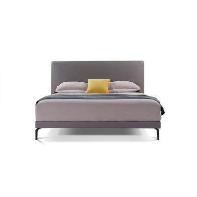 China Latest Modern Designer Modern Large Italian Minimalist Double Bed Luxury Italian Minimalist Style MAISON VV Leather Upholstered Bed for sale