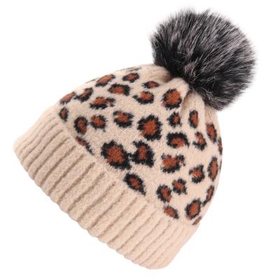 China Custom wholesale beanie hat women men winter hats boutique JOINT acrylic warm new hat manufacturers knitted for sale