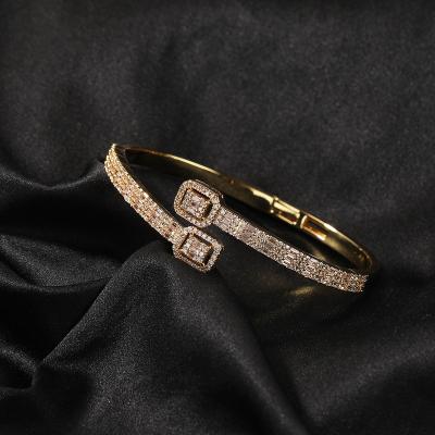 China Punk Fashion Iced Out Bling Zircon Cubic Diamond Baguette Open Cuff Bangle Gold Plated Brass Men's Hiphop CZ Cuff Bangle Bracelet for sale