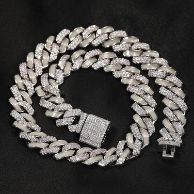 China Hiphop New Arrival Hip Hop Jewelry 13mm Luminous Cuban Chain Men's Zircon Chain Scarf Simple And Flexible Iced Out Gold Plated Necklace for sale