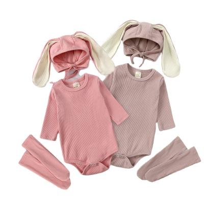 Cina Newest Summer Rabbit Ears Long Sleeve Baby Romper Baby Cotton Romper Cute Jumpsuit 3 Pcs With Hat Socks in vendita