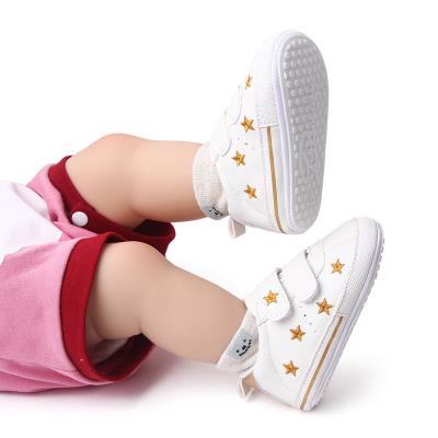 China Baby Prewalker White Canvas Shoes Baby Shoes Wholesale Unique Soft Non-slip Unisex Rubber Very Light Shoes for sale