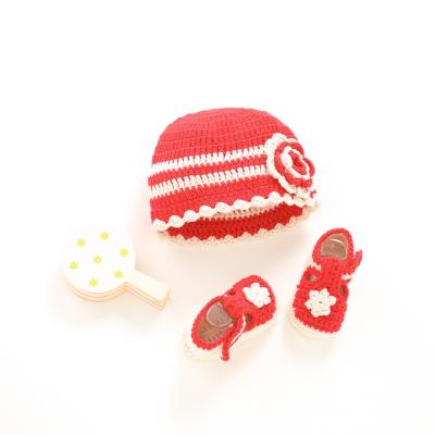 China 2021new design toddler winter lightweight fancy cotton made casual baby knit girl boy shoes hats set for sale