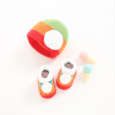 China Wholesale Lightweight Knit Handmade Baby Toddler Walking Shoes Boys And Girls Cotton Baby Shoes Hats Set for sale