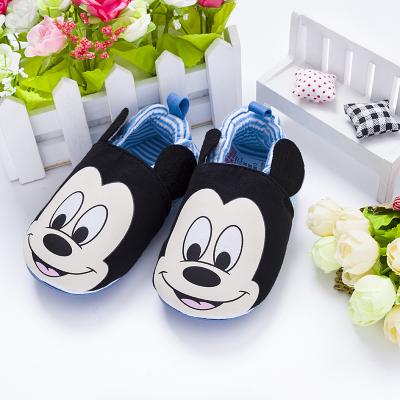 China 2021 Lightweight New Design Customized Organic Causal Soft Baby Shoes 2 Years Home Boy Girls Walker Shoes 1 Pairs for sale