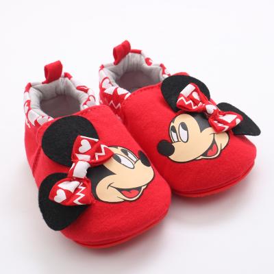 China 2021 New Baby Cute Design Manufacturer Light Anti Slip Newborn Baby Shoes For 1year for sale