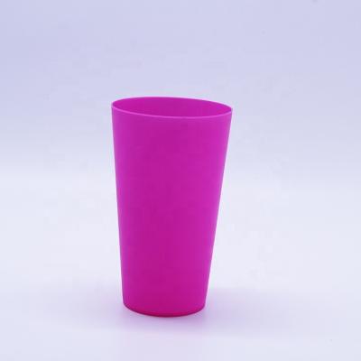 China Traditional unbreakable custom logo bpa reusabsle free juice tumbler 500ml frosted plastic cup for party for sale