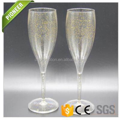 China Drinking 130ML BPA Free Reusable Crystal Champagne Flutters Gobled Wine Glass Cup With Glitter Sparkle for sale