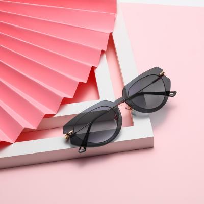 China 2021 Personality Trend Metal Plate Sunglasses New Shape Cat Eye Sunglasses for sale