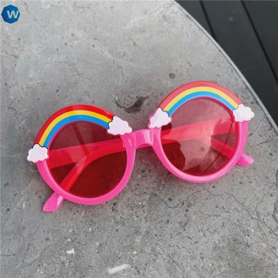 China Personality Trend UV400 Kids Sun Protection Sunglasses Around Fashion Jelly Multicolor Fashion Sunglasses for sale