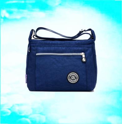 China College Fashion Polyester Cheap Women Waterproof Messenger Bag for sale