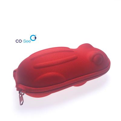 China Cute Frog Shape Boys And Girls Soft Microfiber Zipper Outdoor Eva Glasses Case Cute Protect Glasses for sale