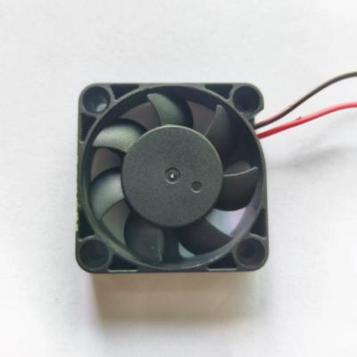 China 4010 Impeller and Frame 40x40x10mm Plastic Industrial DC Hydraulic DC Fan Copper Wire DC Fan Axial Bearing Fan for sale