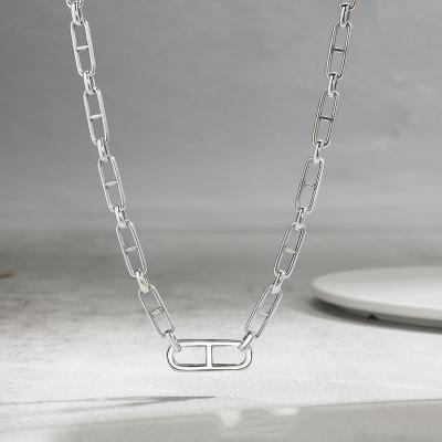 China Fashion OEM Custom Jewelry Making Platinum Plated 925 Sterling Silver Alphabet Letter Pendant Necklace Wholesale for sale