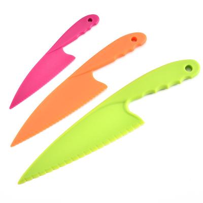 China Viable Wholesale Plastic Dessert 3pcs Bread Knife Birthday Cake Knife Set for sale