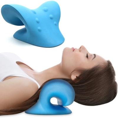 China Anti-Static Blue Traction Pillows Memory Foam Infused Sit Pad For Pain Relief Management for sale