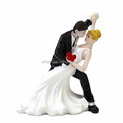 China Wedding Newlyweds Highest Quality Resin Couple Dance Cake Topper From China Factory for sale