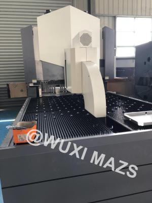 中国 高速自動プレート折りたたみ機 2500mm Cnc 金属の折りたたみ 販売のため