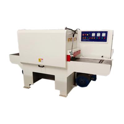 China Large Production Quantity Horizontal Wood Wastage Sawmill Machine MJF142-1530 Multiple Blade Ripping Saw Machine With Infrared Ray for sale