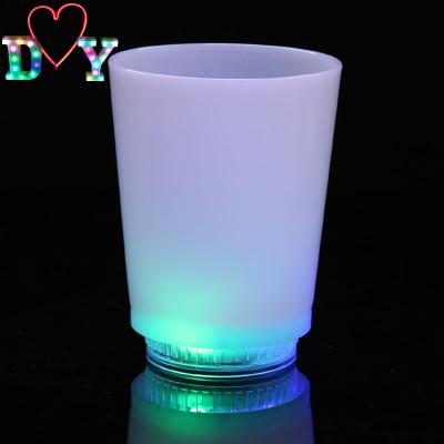 China Picosecond Plastic Led Flashing Cup Led Light Up Beer Water Cup Hanging Glass Cup For Wedding for sale