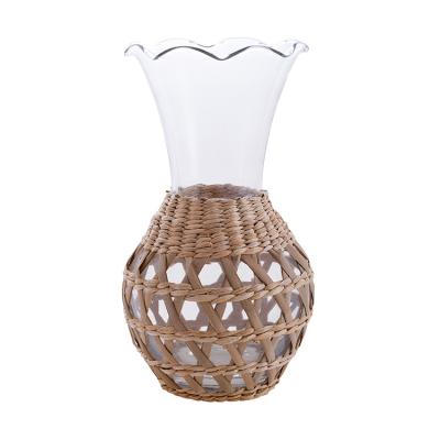 China 2022 Creatviely New Transparent Artistic Rattan Woven Vase Glass Vase For Hotel Glass Home Garden for sale