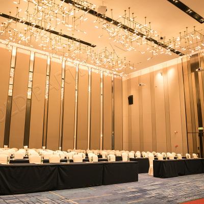 China Modern Traditional Meeting Room Style Sound Proof Sliding Movable Foldable Partition Divider Systems China Supplier Direct Selling Wall for sale