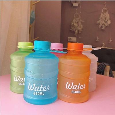 China Sustainable Private Label Sport Water Bottle Frosted Plastic Water Bottle for sale