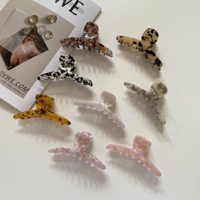 China Hair Claw Clips  DIANXIANG 2022 fall acetate plate hollow cross section grasping hair accessories acetate hair claw clips for thick hair women for sale