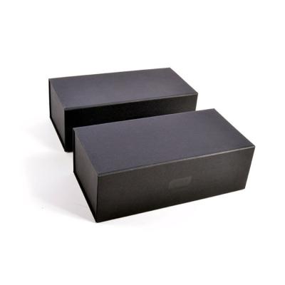 China Custom Recyclable Matte Magnetic Closure Paper Gift Box For Clothes Ribbon Handle Rectangular Folding Apparel Packaging Gift Box for sale