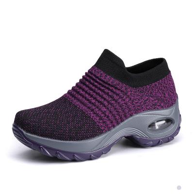 China Anti-odor Sneakers Breathable Mesh Slip-on Jogging Shoes Platform Air Cushion Casual Shoes for sale