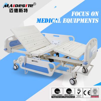 China CE Certificated Electric Hospital Bed For Elderly Patients 120KG Weight for sale