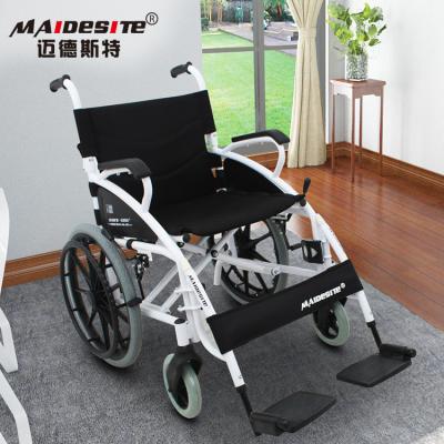 China Forme a nuevo diseño Japón la silla de ruedas plegable de alta calidad SLY116 en venta