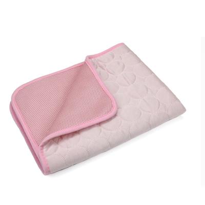 China Travel New Arrivals Comfortable Soft Pet Sleep Blanket For Summer for sale