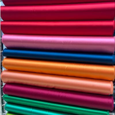 China 100% Solid Silk Fabric 30mm Crepe Satin Shirt Dressing Mulberry Silk Fabric 113cm Heavy Silk Single Silk Wholesale Satin for sale