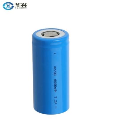 China Células cilíndricas 32700 LiFePO4 3,2 V 6000 mah recarregáveis ​​para veículo elétrico de três rodas à venda