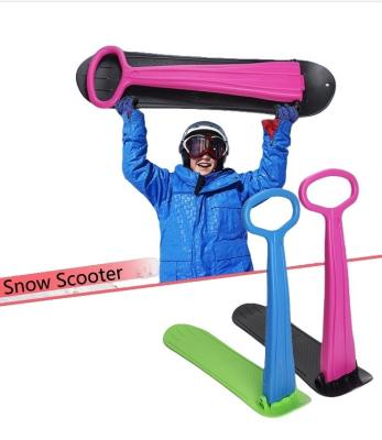 China Plastic Snow Sled Scooter Opvouwbaar Ski Snowboard voor wintersport 36*32*10 inch Grootte Te koop